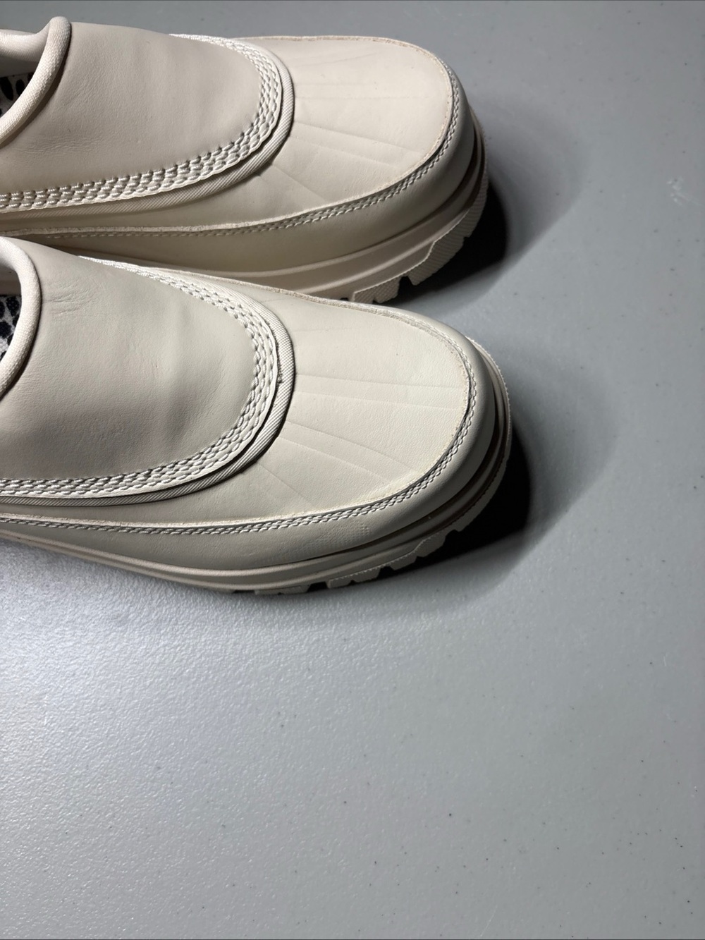 Sorel Daystorm™ Clog Women's Shoes Size 8.5 NWOB Cream/Ivory Color - Picture 3 of 9